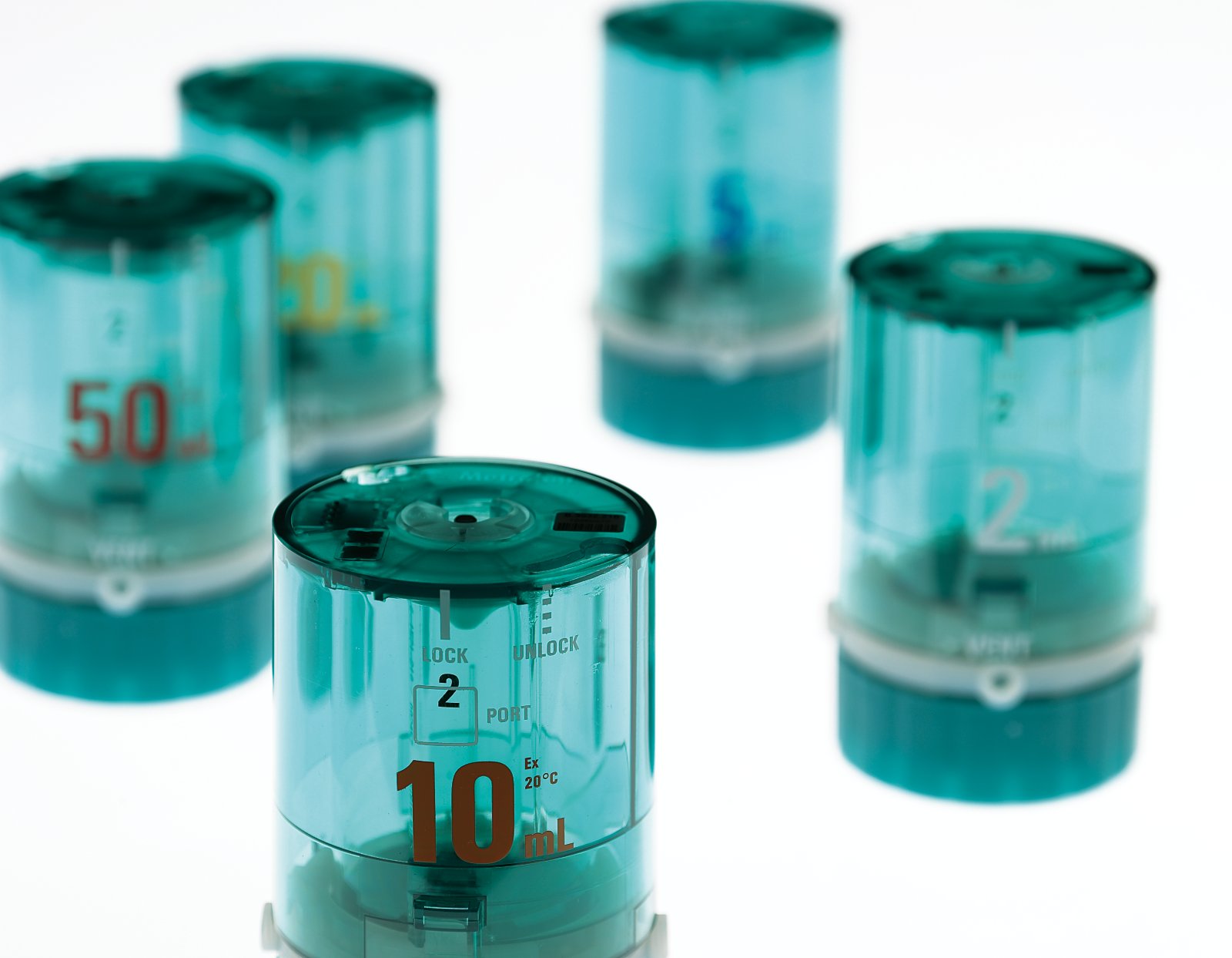 Metrohm bietet Dosiereinheiten mit unterschiedlichen Volumen (2, 5, 10, 20 und 50 mL) an, um die Anforderungen an das Liquid Handling für nahezu jede Laboranwendung zu erfüllen.