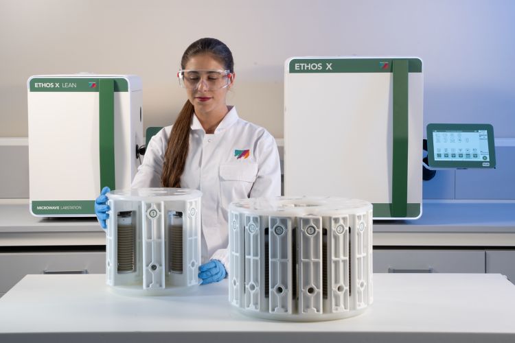 Compact Microwave Labstation ETHOS X LEAN