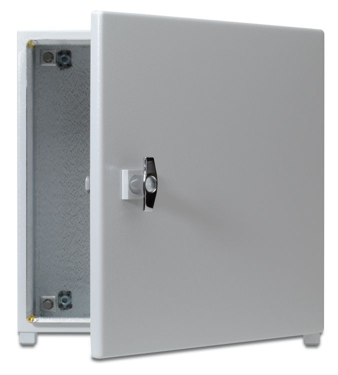 The Metrohm Autolab Faraday cage allows to protect any electrochemical setup installed inside from electromagnetic interference from external sources such as computer monitors, other instruments or power lines. An earth terminal is available in the Farada