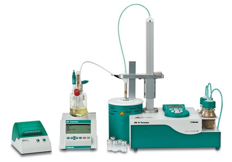 899 Coulometer with generator electrode without diaphragm and 860 KF Thermoprep