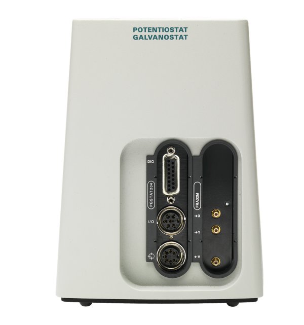 The Metrohm Autolab PGSTAT204, equipped with the FRA32M module.