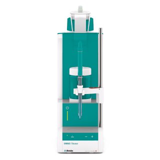 配备氰化物离子选择电极的 OMNIS 基本滴定仪，用于测定水样中的氰化物。