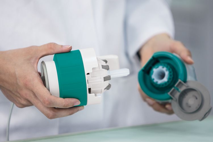 Potentiometric titrator OMNIS | Metrohm | Metrohm