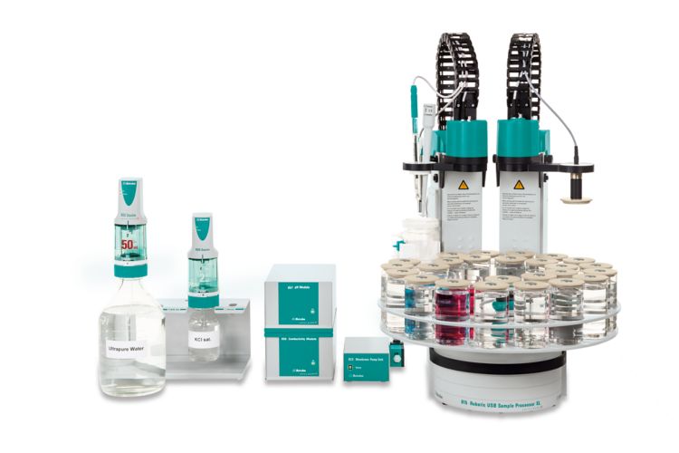 Fully automatic measurement of waters with low conductivity in accordance with USP 645