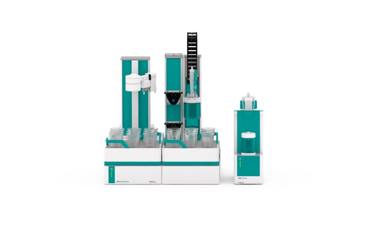 OMNIS system consisting of an OMNIS Sample Robot S and an OMNIS Advanced Titrator equipped with a Profitrode for the determination of the reserve alkalinity in engine coolant.