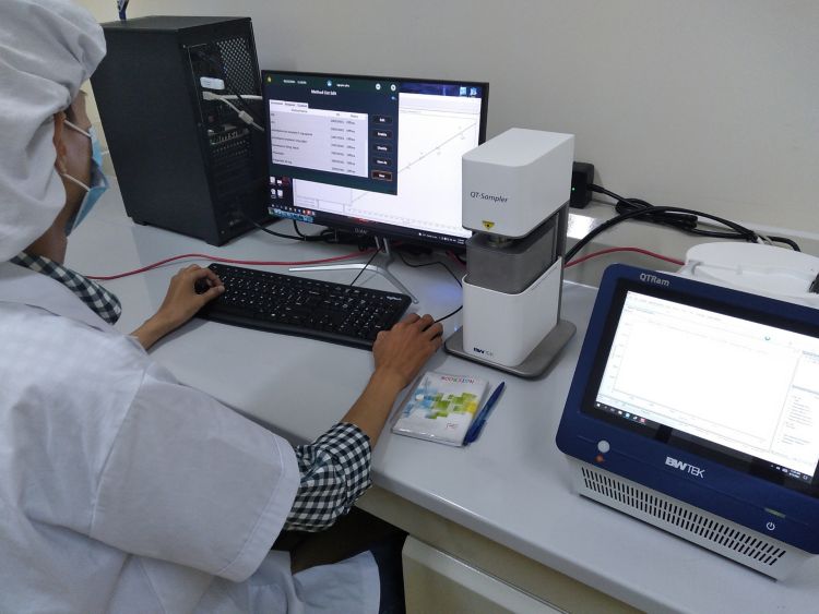 BWTek, content uniformity,tablet analysis,BWAnalyst software,quantitative analysis,Raman spectroscopy,Model BWS475H-CU,portable Raman Pharmaceutical,transmission Raman,api,QTRam