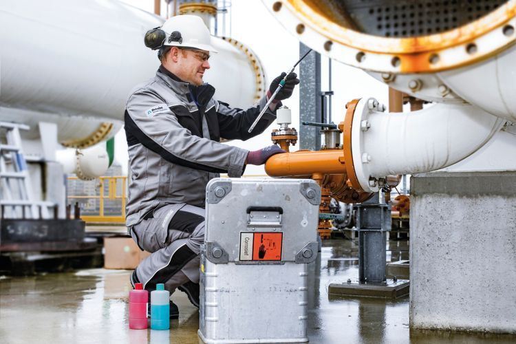Laboratuvarın ötesinde otomasyon – En hassas laboratuvar pH ölçümlerini üretim proseslerine entegre etmek