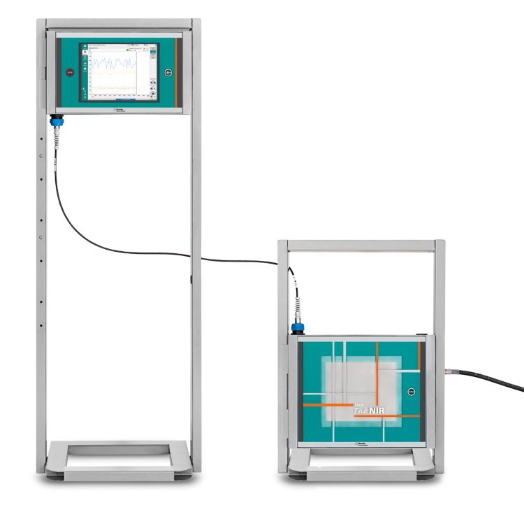 2060 The NIR-R Analyzer with fiber optic cable and  probe.