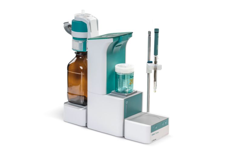  OMNIS Professional Titrator equipped with a dUnitrode  with integrated Pt1000. 