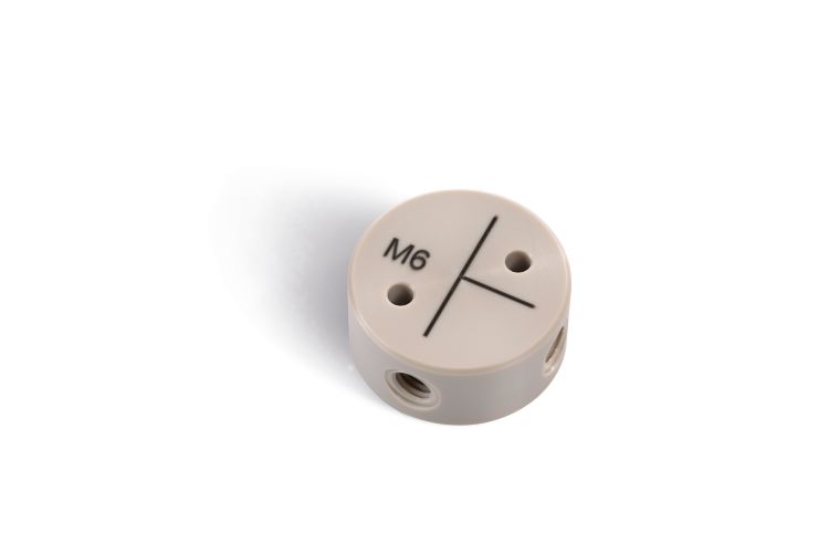 Conector en T, M6