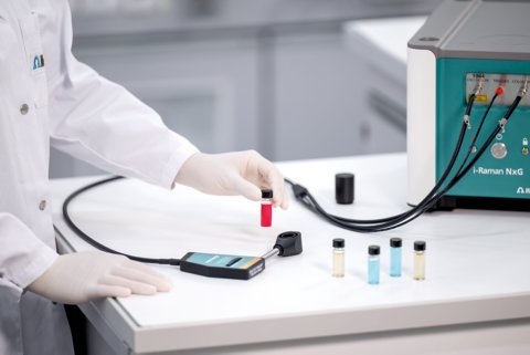Raman spectrometer, laboratory Raman, 1064 nm excitation, material verification, substance identification, i-Raman, NxG, qualitative analysis, quantitation, benchtop, high throughput, fiber optic probe, vial holder adaptor, modular accessories