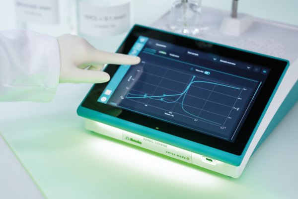 IONIC Titrator touch-screen for easy and intuitive operation