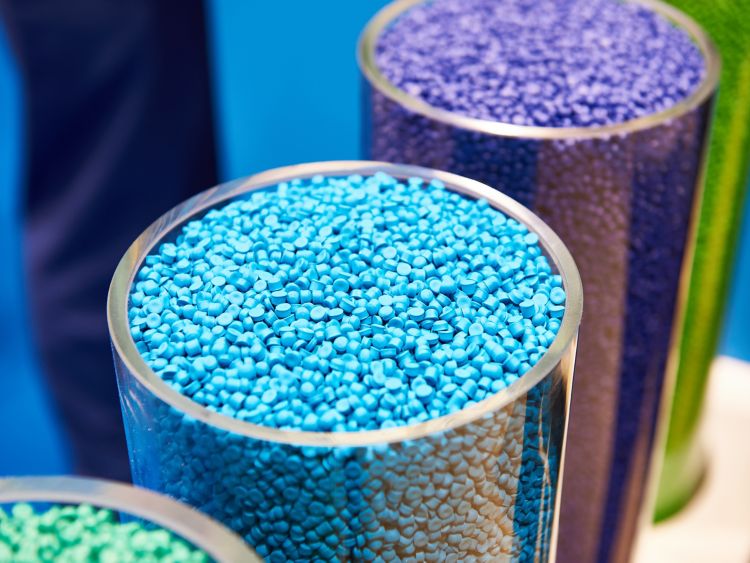 Improving Polymer Analysis by Deploying Benchtop Spectrometers for Improved Process Control