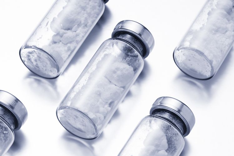 Fast and Nondestructive Moisture Analysis of Lyophilized Products