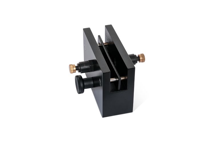 Holder for UV-Vis/NIR spectroelectrochemistry