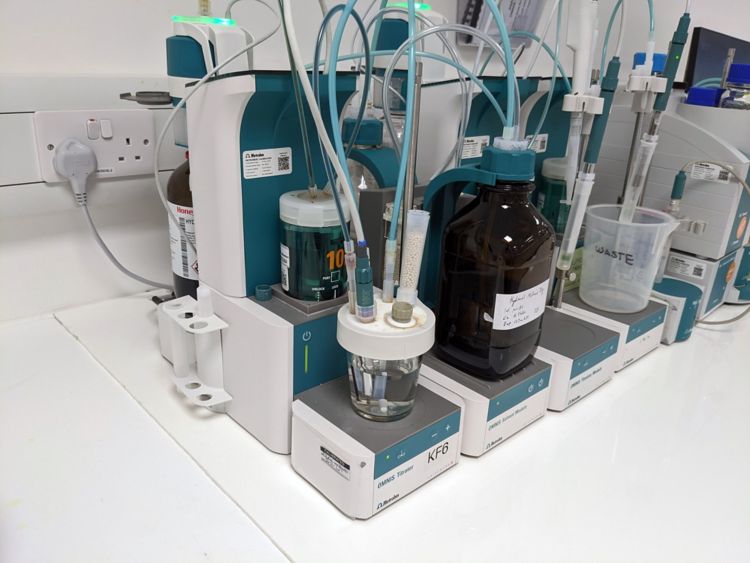 Onyx Scientific's titrator