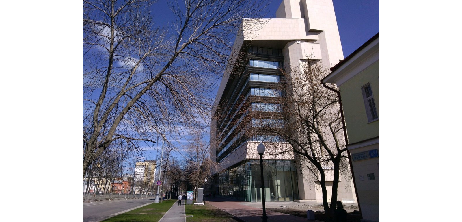 Метром РУС в Екатеринбурге Ленина 8