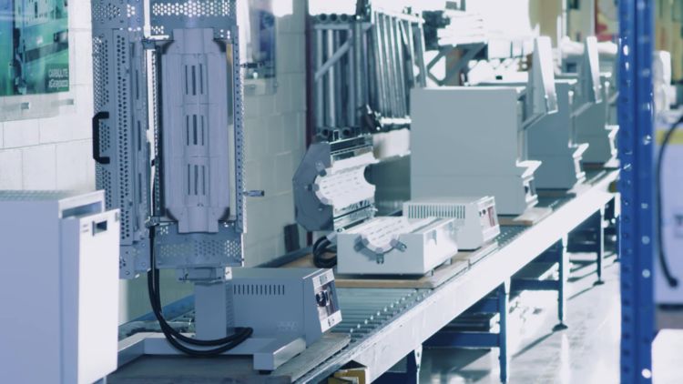 Laboratory & Industrial Furnaces